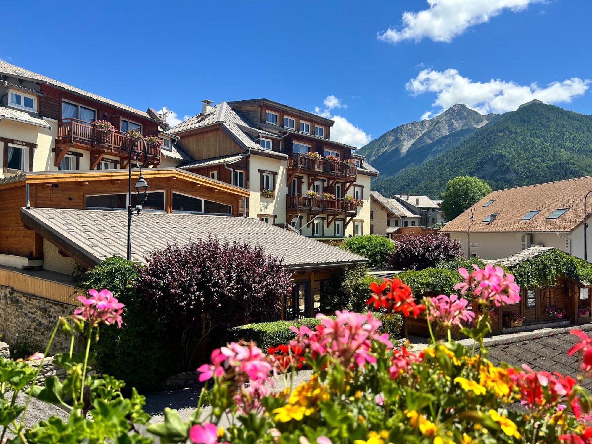 Hotel Les Autanes Spa-Balneotherapie & Restaurant Ансель Экстерьер фото